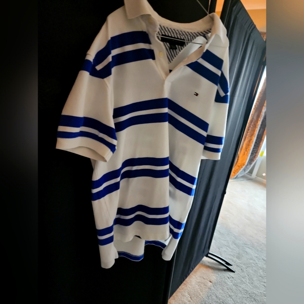 Tommy hill figure collar shirt